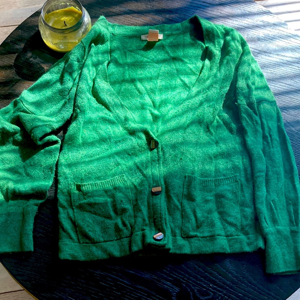 Green medium tulle sweater
